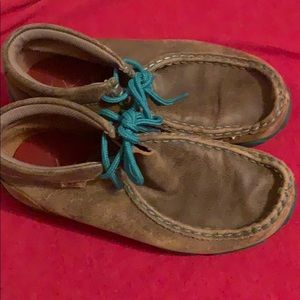 Twisted x leather shoe kids size 2